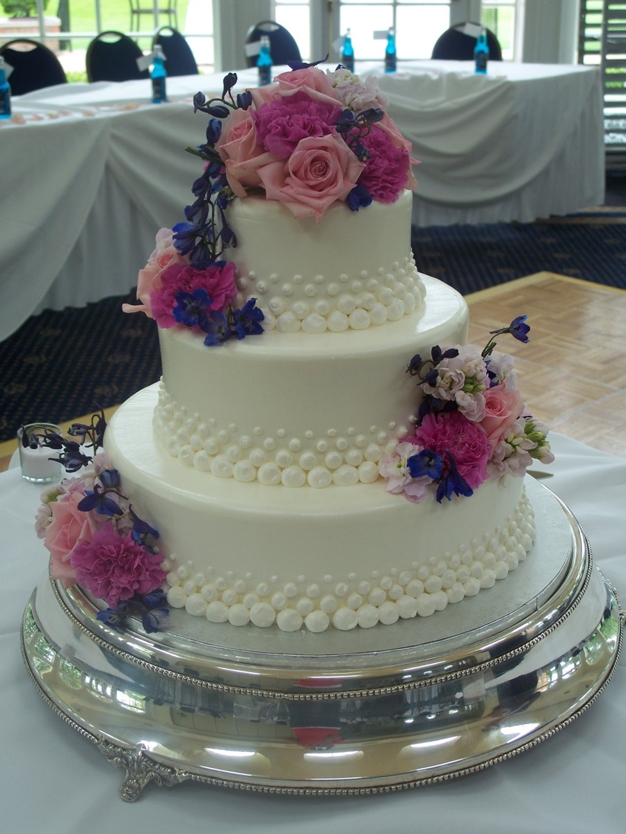 Christine's Cakes & Pastries - 3 Tier-Buttercream hand piped beaded detail (Fresh Flower Accent)