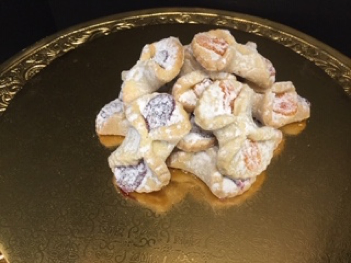 Christine's Cakes & Pastries - Bowties (apricot_raspberry)