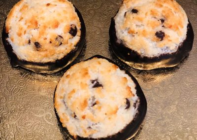 Christine's Cakes & Pastries - Chocolate Chip Macaroons