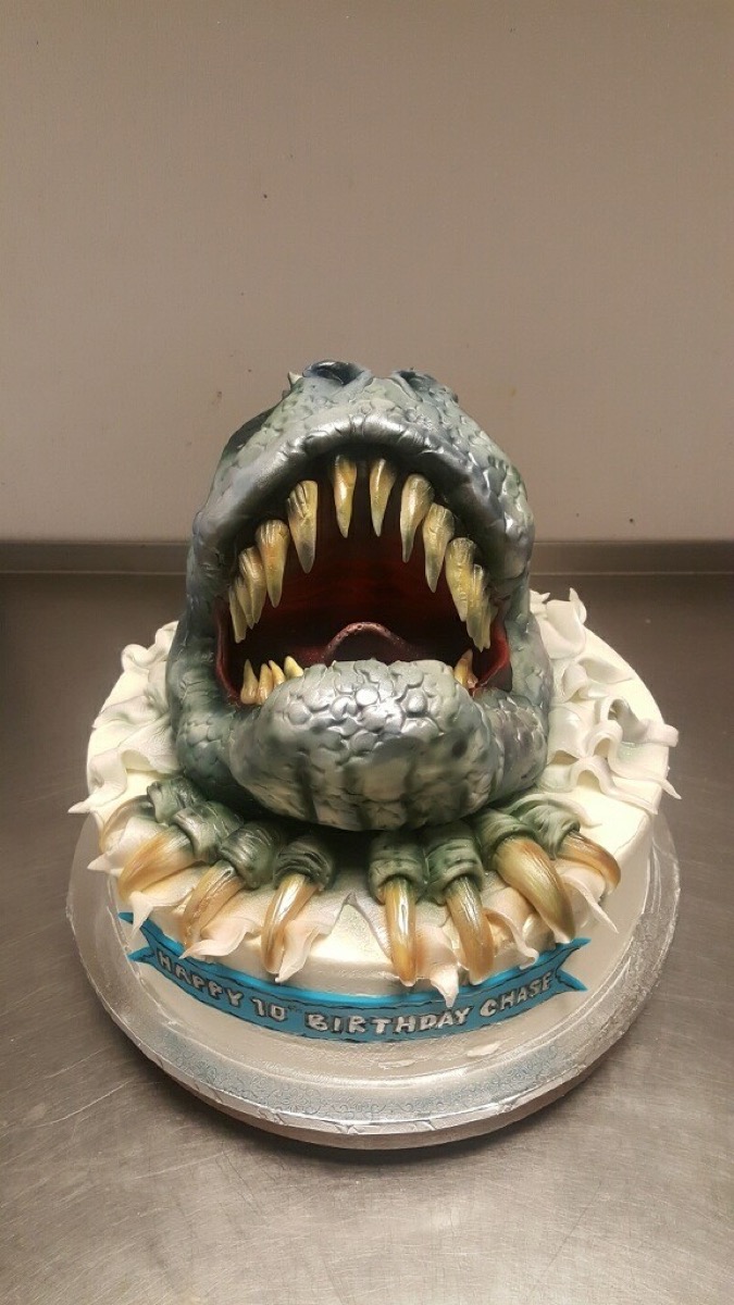 Christine's Cakes & Pastries - Dinosaur Cake