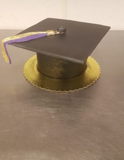 Christine's Cakes & Pastries - Graduation Cap #2