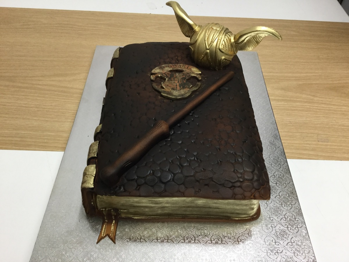 Christine's Cakes & Pastries - Harry Potter Theme Cake#4