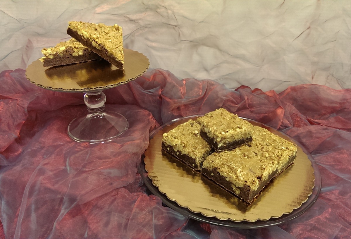Christine's Cakes & Pastries - Nut lover brownie_3
