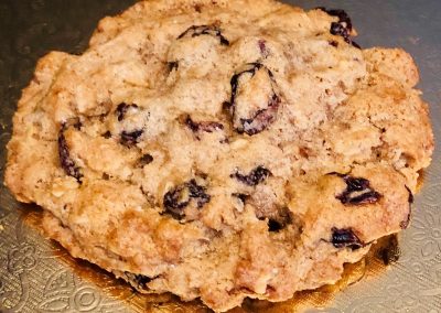 Christine's Cakes & Pastries - Oatmeal Raisin Cookie