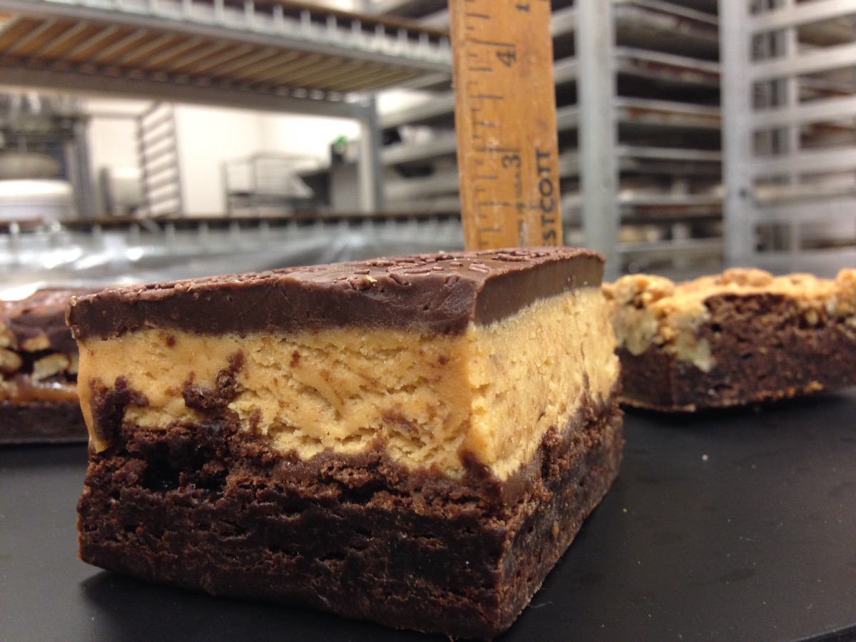 Christine's Cakes & Pastries - Peanutbutter brownies(1)