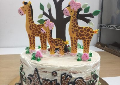 Christine's Cakes & Pastries - Tree Bark_Giraffe Theme
