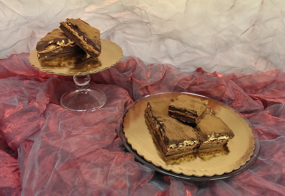 Christine's Cakes & Pastries - Turtle Brownies_2