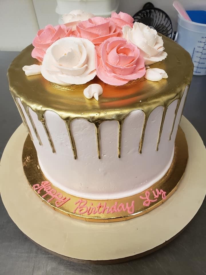 Christine's Cakes & Pastries - Sculpted Cakes