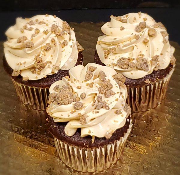 Peanut Butter Cupcakes  - 1 Dozen for Pickup